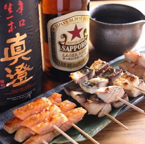 夜は大衆居酒屋