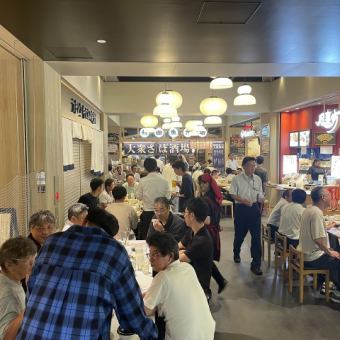 名古屋名物勢ぞろい！１番人気！「飲み放題付き」横丁定番コース