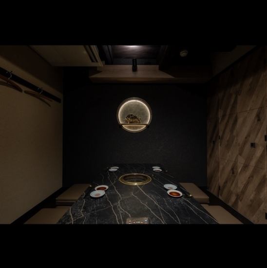 6/27OPENの焼肉屋。個室は接待や大切な日に是非ご利用ください。