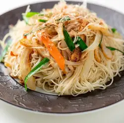 かつお風味の素麺チャンプルー