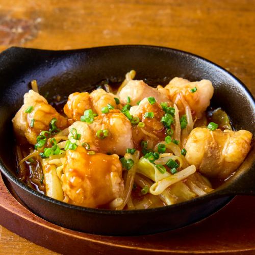 丸腸ホルモン鉄板焼き