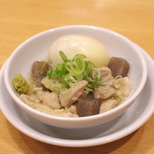 Maruken's famous menu! "Stewed salted motsu" 495 yen (tax included)