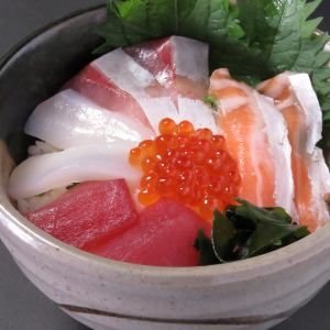 ミックス海鮮丼