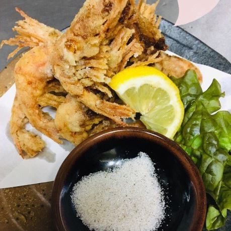 Crispy deep-fried sweet shrimp