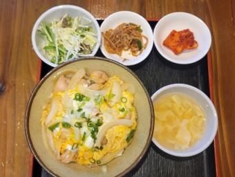 Oyakodon set meal