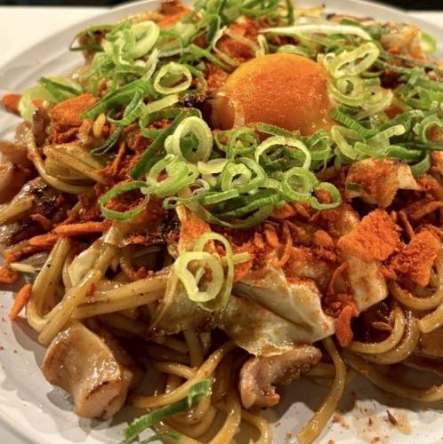 「SOSORU」の台湾ホルモン焼きそば