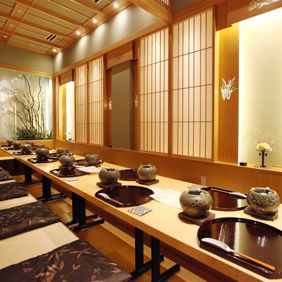 10명~・20분~・30분~등 대응의 대형 연회장을 준비.