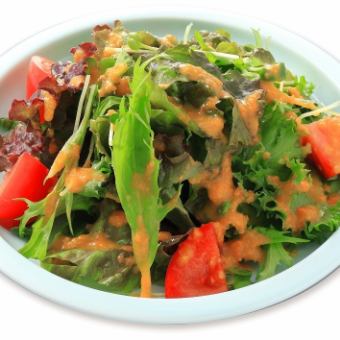 건강 리프 샐러드