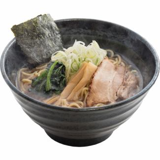 特製醤油らーめん