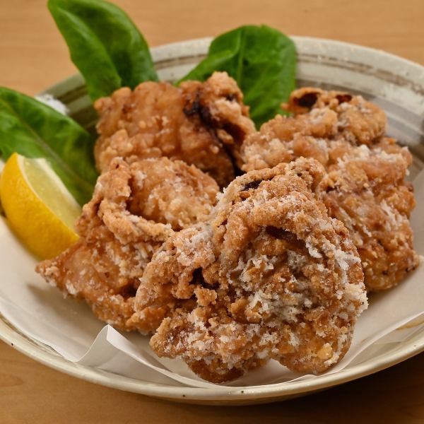 養鶏場直送！特大サイズの自慢のジャンボ唐揚げ