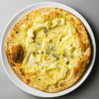 Perfect with wine! Quattro pizza with 4 types of cheese served with honey