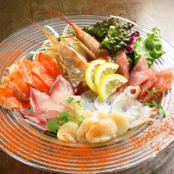 豪快！本日の鮮魚6種盛り合わせカルパッチョ