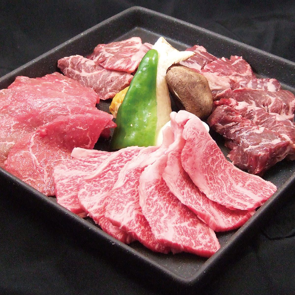 정육점 직영! A5 흑모 일본소의 고기의 맛을 즐길 수 있다!