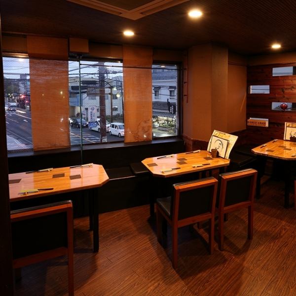 Recommended for table seats dating and girls' association ♪ Enjoy your meal in a calm space.