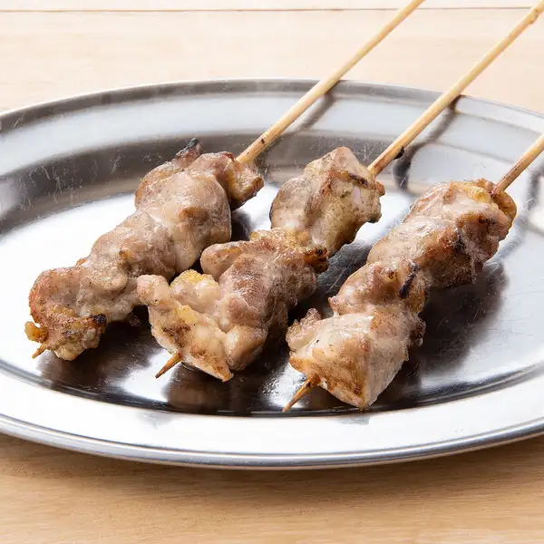 ◆自慢の焼き鳥(塩・タレ)◇おすすめ焼きとん(塩・タレ・味噌)