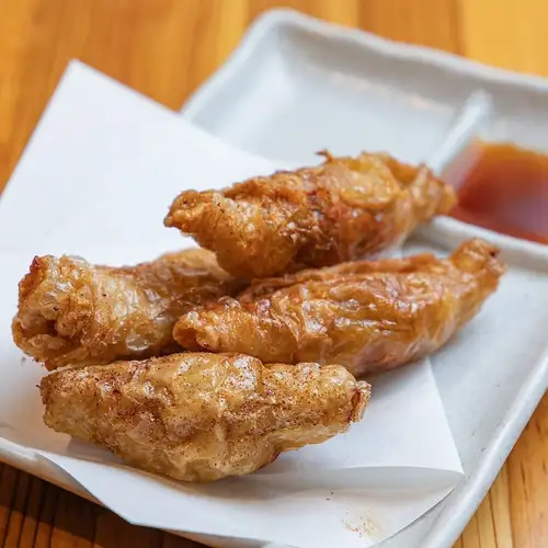 닭 껍질 만두