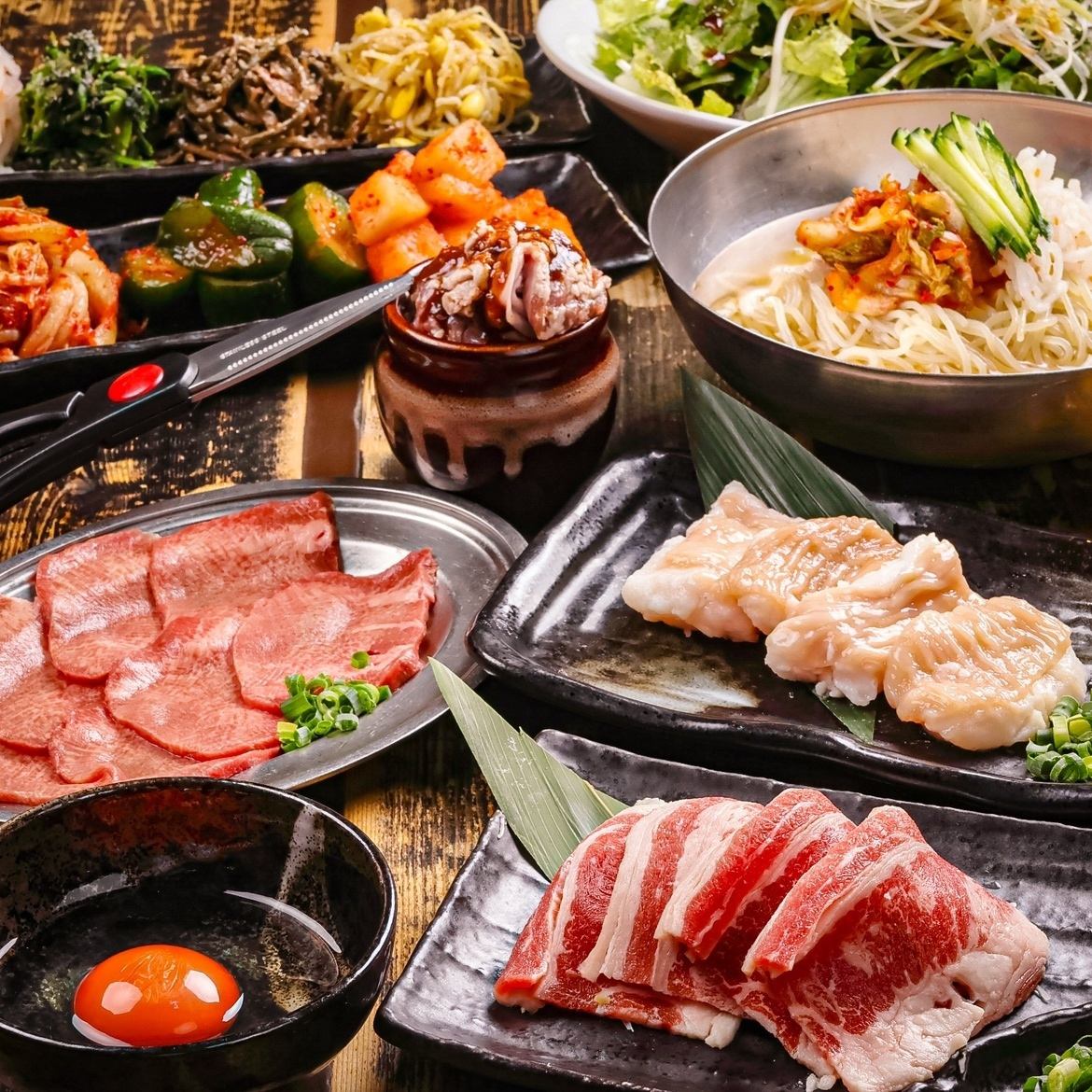 ホルモンや一品もの、〆ご飯など各種が食べ放題のコースご用意！