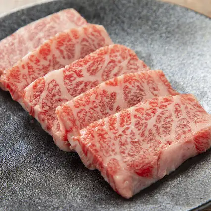「ホルモンだけじゃない！」精肉店直営だからこそ、出来る技術で、最高のお肉をご提供させていただきます！