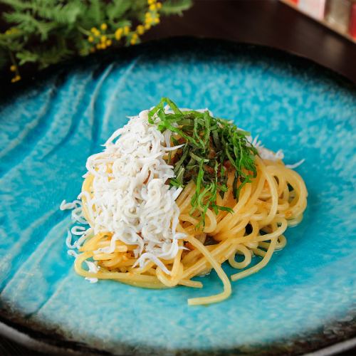 釜揚げしらすの焦がしバター醤油