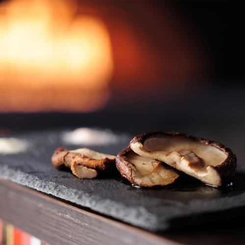 OSAKA肉厚椎茸の石窯焼き