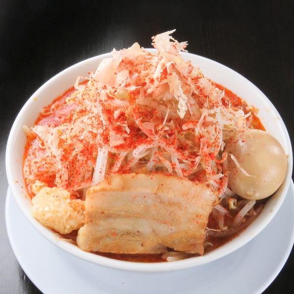 [Ajitama Spicy Ramen] Recommended for those who like spicy food ☆ 950 yen
