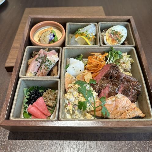 【メインとセット内容を選べる贅沢ランチ☆】お腹も心も満たされるランチを是非お楽しみくださいませ！