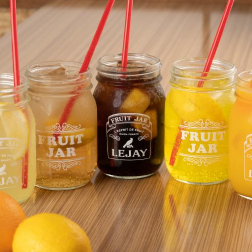 Popular with women ◎ Easy-to-drink fruit jar cocktail ☆