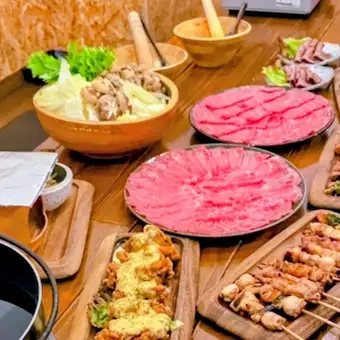 Weekdays: Unlimited time for groups of 4 or more. [All-you-can-eat and drink Miyazaki beef sukiyaki or shabu-shabu] Fridays, Saturdays, and the day before holidays: 120 minutes