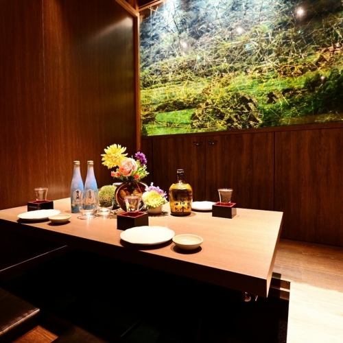 【完全個室多数】和情緒溢れる落ち着いた店内