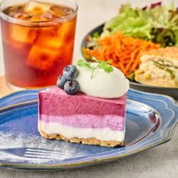 ケーキとメリリーランチセット