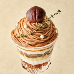 モンブランのプティパフェ(ドリンクセット)