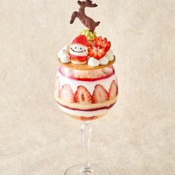 Strawberry Santa's Tiramisu Parfait