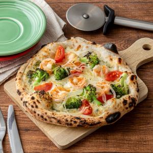 海老とアボカドのジェノベーゼ