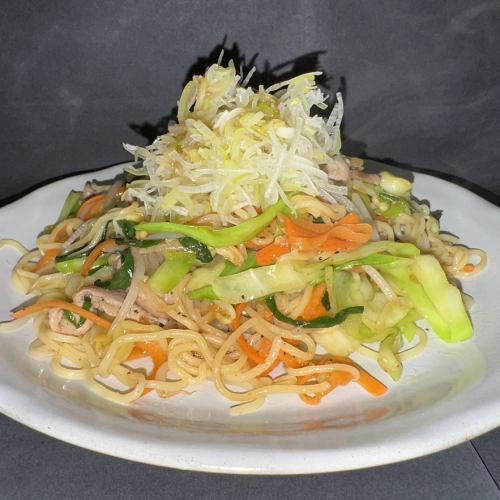 Fried noodles (sauce/green onion salt)