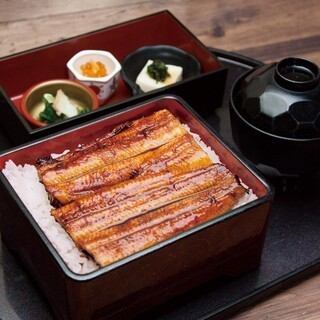 Domestic eel party meal 《Unajyu》 [Online reservation only! Toast drink service]
