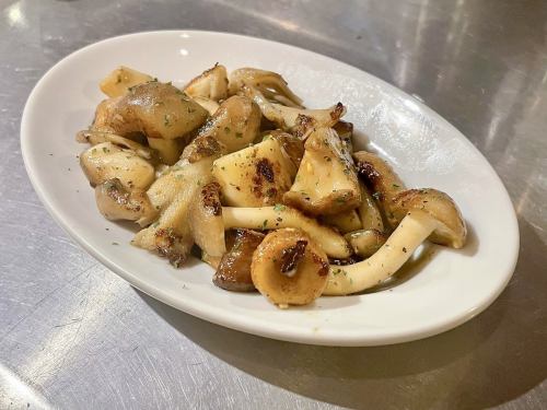 mushroom garlic butter