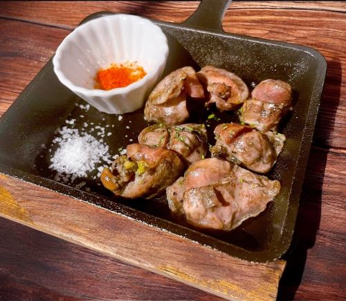 砂ずり炭火鉄板×一味