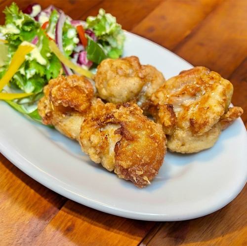 鶏の唐揚げ(4個)