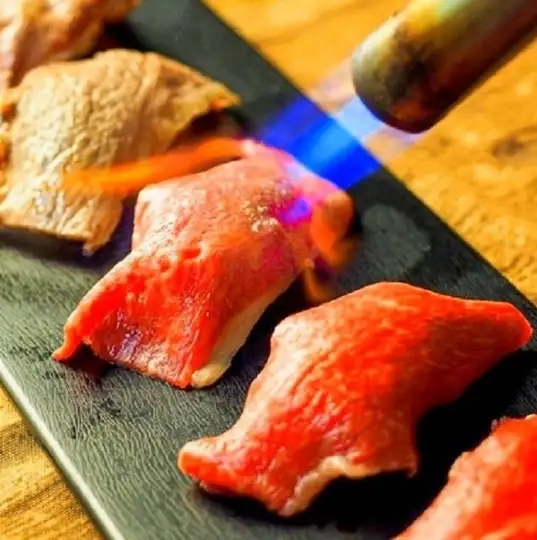 あぶり海鮮寿司&肉寿司付き170種食べ飲みプラン⇒日～木4500円(税込)