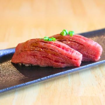 梅雨を彩る贅沢お肉グルメで心も満たされる時間を