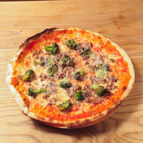 Salsiccia and broccoli pizza with the aroma of Pecorino Romano