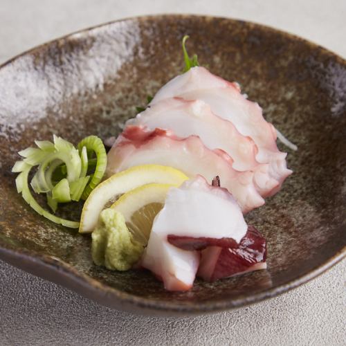 生タコの胡麻塩刺身