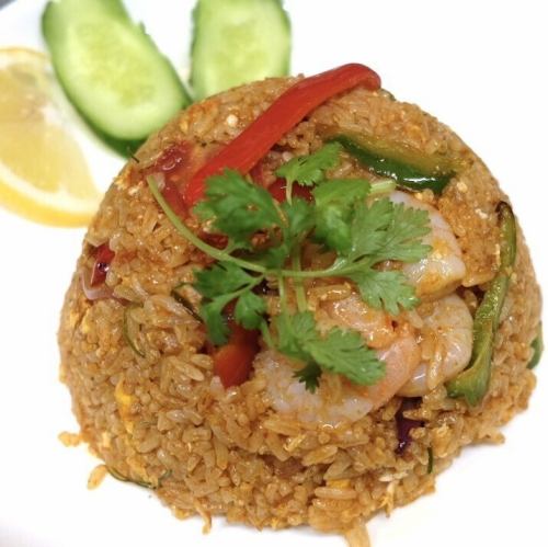 トムヤムチャーハン