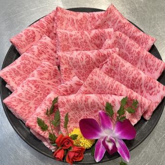 [11,800 yen (tax included)] Finest Miyazaki beef A5 course Shabu-shabu or Sukiyaki Increased portion course