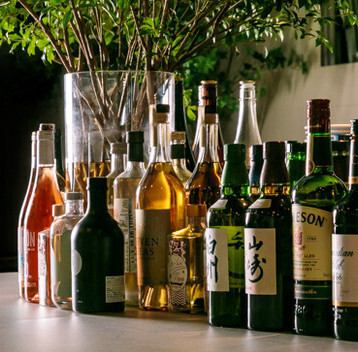 【特飲】原創蔬菜酸味飲料及各種軟性飲料 550日圓起（含稅）