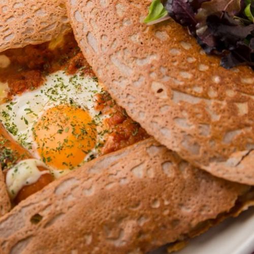 Bonjour!🇫🇷
2025/11/17(月)🍂
ガレット専門店「クレープリー・ルポ」夙川店です🏠
本日から11/21(金)までは、週末のイベント準備のため【ランチ・カフェ営業(16:00まで)】となります🍽️
ディナーの営業はございません。
よろしくお願いします🙇
————————————
☆本日の営業時間☆
☀️ランチ 11:30〜14:00
☕️カフェ ランチ終了後〜16:00(L.O.15:00)
🍴ディナー 休み
————————————
Crêperie Repos
西宮市相生町7−12
https://www.shukugawa-repos.com/
#阪急神戸線 #夙川駅 北へ徒歩3分
※ご予約はネットで承っております(前日17時までお受けしています)
(ランチのご予約は11:00〜13:30、ディナーのご予約は17:30〜19:30。オープンの30分前からご予約いただけます)
https://creperie-repos.owst.jp/
————————————
#クレープリールポ
#creperierepos
#ガレット
#galette
#シードル
#cidre
#フランス
#france
#フランス料理
#ブルターニュ
#bretagne
#breizh
#ガレット専門店
#ランチ
#夙川
#夙川ランチ
#西宮
#西宮ランチ
#騎士のガレット
#キッチンカー
#ガレット好きな人と繋がりたい
#ガレットランチ
#ガレットカフェ
#ガレットディナー
#米粉クレープ