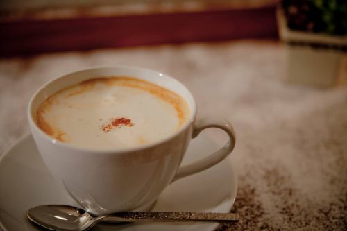 Bonjour!🇫🇷 🏁
2026/2/8(日)❄️

ガレット専門店「クレープリー・ルポ」夙川店です🏠

本日は【ランチ・カフェ営業】となります🍽️
カフェの営業は18:00まで(ラストオーダー17:00)☕️
ディナーは休みです🎌

雪☃️が積もってるところもございますので、足元に気をつけてお越しくださいませ🌨️温かいホットワイン、ホットチョコレート、ランチ後にご注文いただけます🍷☕️
————————————
☆本日の営業時間☆
☀️ランチ　11:30〜14:00
☕️カフェ　ランチ終了後〜18:00(ラストオーダー17:00)
🍴ディナー　休み
————————————
Crêperie Repos
西宮市相生町7−12
https://www.shukugawa-repos.com/
阪急神戸線 夙川駅 北へ徒歩3分

※ご予約はネットで承っております（前日17時までお受けしています）
（ランチのご予約は11:00〜13:30、ディナーのご予約は17:30〜19:30。オープンの30分前からご予約いただけます）
https://creperie-repos.owst.jp/

当店へのお問い合わせはLINEでお受けしております
————————————
#クレープリールポ
#ガレット
#galette
#bretagne
#夙川ランチ