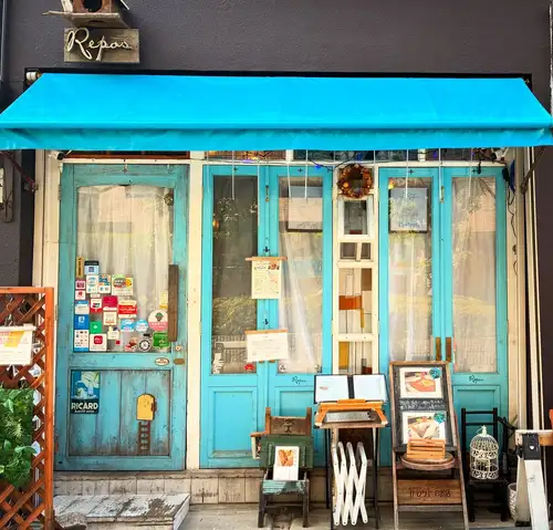 你好！🇫🇷
2026/9/9（星期三）🏁

这是位于宿川的法式薄饼专卖店 Creperie Le Repos。🏠

我们今天提供午餐和咖啡服务！🍽️
午餐从11:30开始☀️
咖啡厅将于午餐服务结束后营业至下午 4:00（最后点餐时间为下午 3:00）☕️
我们今天不供应晚餐。🙇‍♀️

🚙餐车公告🚙
Creperie Le Repos 的法式薄饼餐车将在京都开设第一家分店！
2026年9月19日星期六，2026年9月20日星期日
上午 11:00 - 晚上 9:00
“Kyomaf 古都 Cosplay 节”
东本愿寺大东广场
京都市下京区常盘町等地

Crêperie Le Repos
————————————
☆今日营业时间☆
☀️午餐时间：11:30-14:00
☕️咖啡厅：午餐后营业至下午4:00（最后点餐时间为下午3:00）
晚餐 —
————————————
Crêperie Repos
西宫市相生町7-12
https://www.shukugawa-repos.com/
从阪急神户线宿川站向北步行 3 分钟。

*接受网上预订（截止时间为前一天下午 5 点）。
（午餐预订时间为11:00至13:30，晚餐预订时间为17:30至19:30。）可于开门前30分钟开始接受预订。
https://creperie-repos.owst.jp/

我们接受通过LINE进行的咨询。
————————————
#CrepeRurupo
#Galette
#布列塔尼
#Bretagne
#宿川午餐