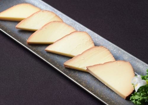 自家製スモークチーズ　