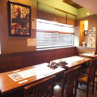 テーブルどうしを隣り合わせて8名様までOK★梅田で焼き鳥ランチの人気店！